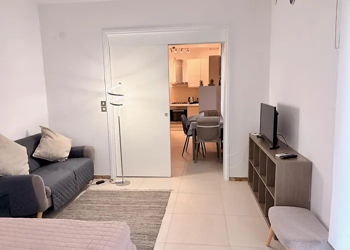 Smile By Venicescape